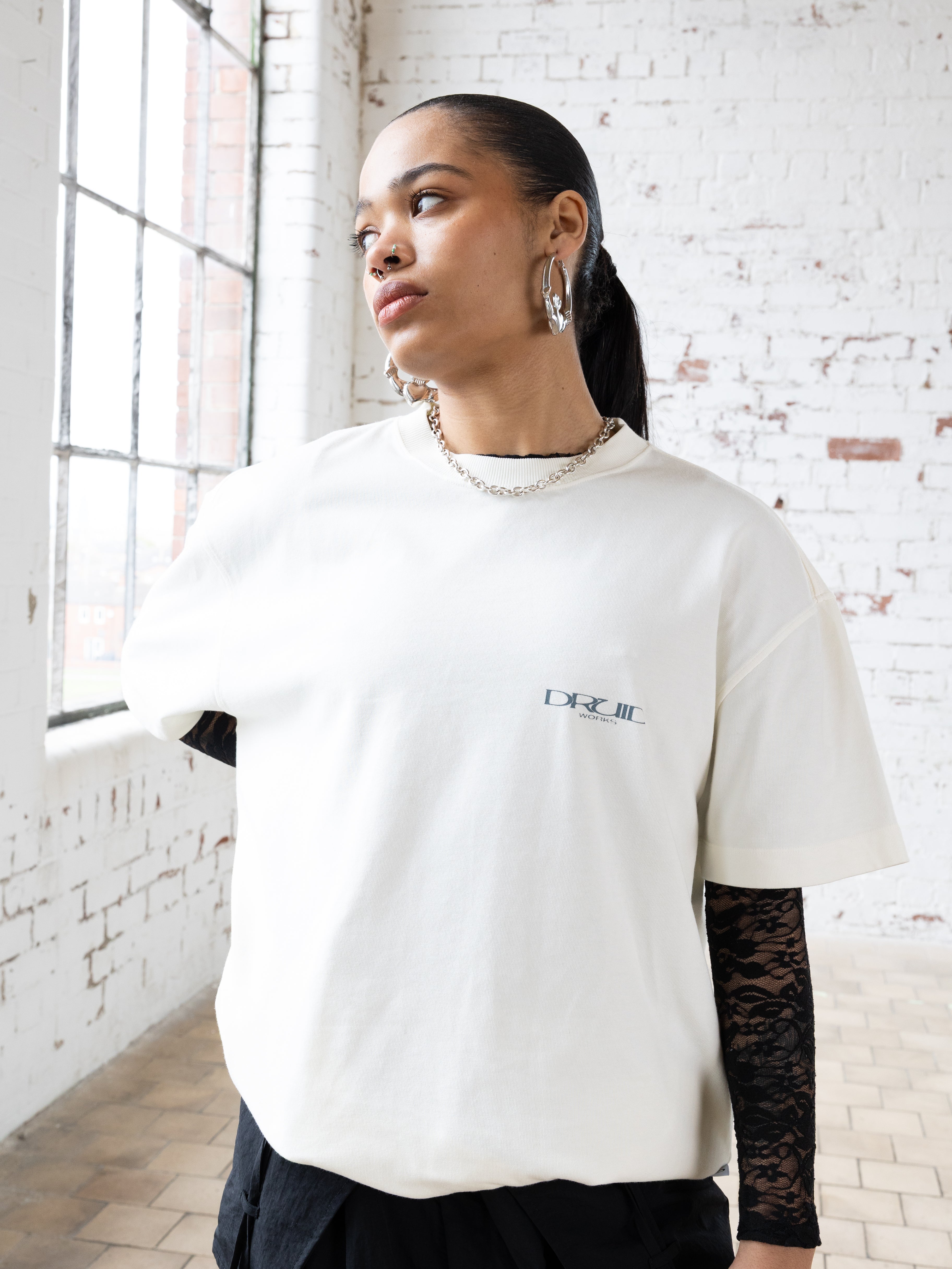 T-Shirt - Canvas  / Canbhas